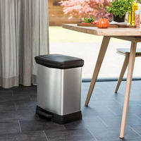 Kosz na mieci CURVER DECO BIN z pedaem 30L srebrny metalizowany 02164-582-00 203278
